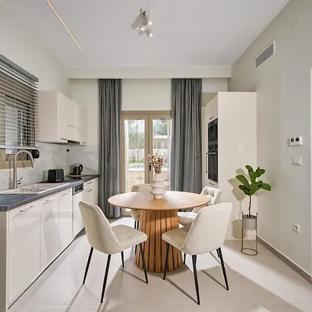 Villa River Serenity